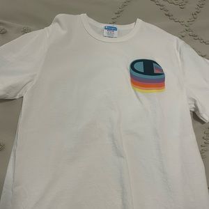 White champion tshirt